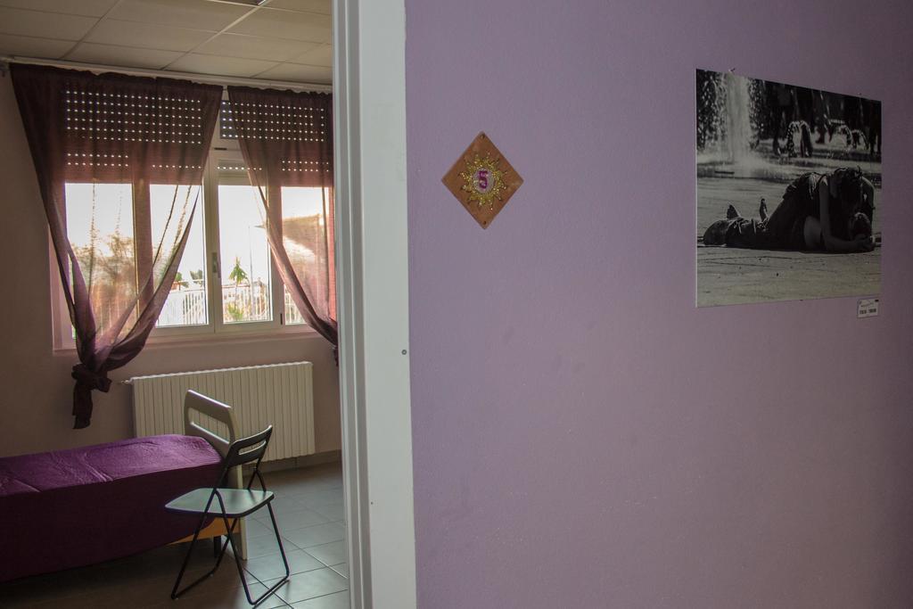 Casa Per Ferie Raggio Di Sole Bed & Breakfast Ceriale Cameră foto